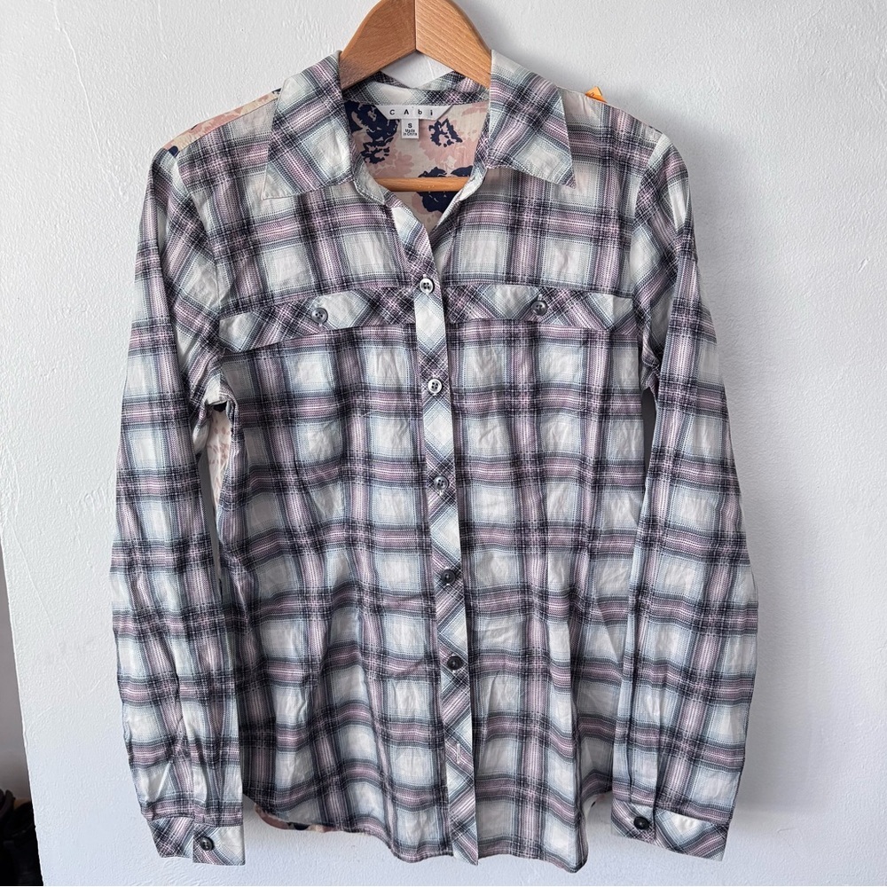 Cabi two pattern button down top Size Small